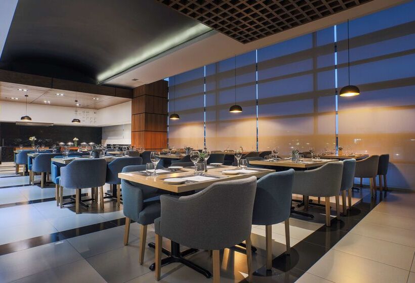 ホテル NH Mexico City Valle Dorado