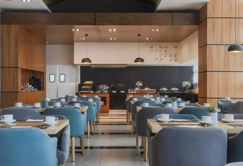 Отель NH Mexico City Valle Dorado