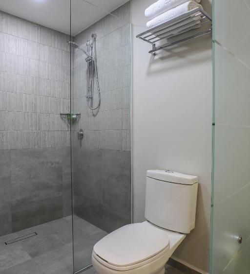 ホテル NH Mexico City Valle Dorado