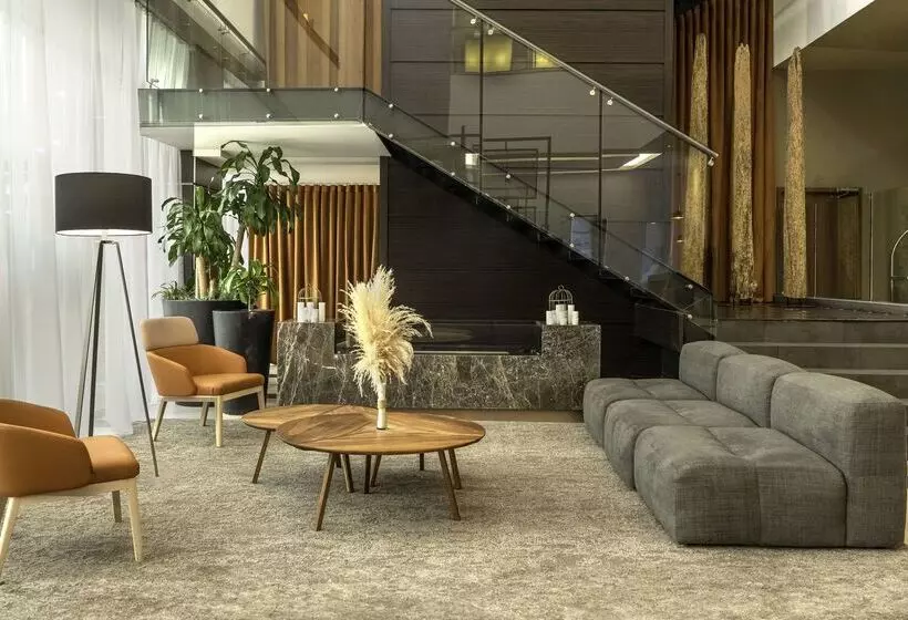 Отель NH Mexico City Valle Dorado