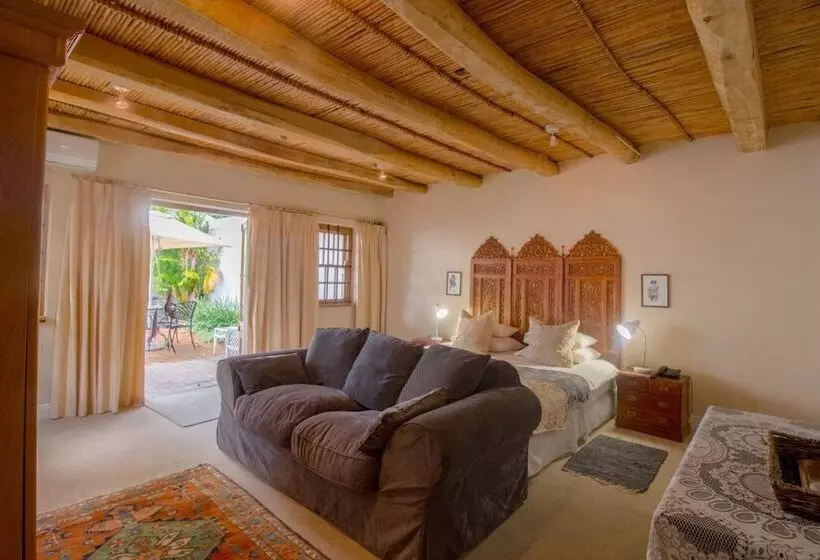 Pontac Manor Hotel & Restaurant