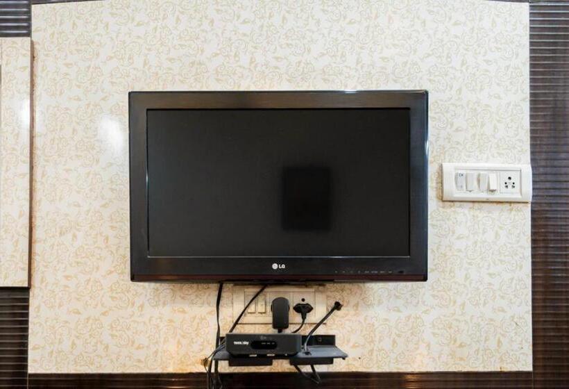 בית מלון כפרי Prayag