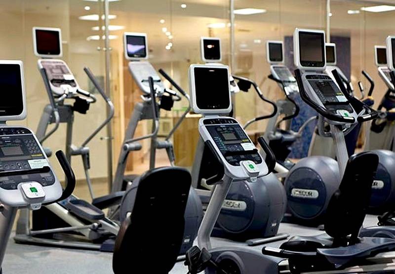 בית מלון כפרי Renaissance Moscow Monarch Centre  By Marriott