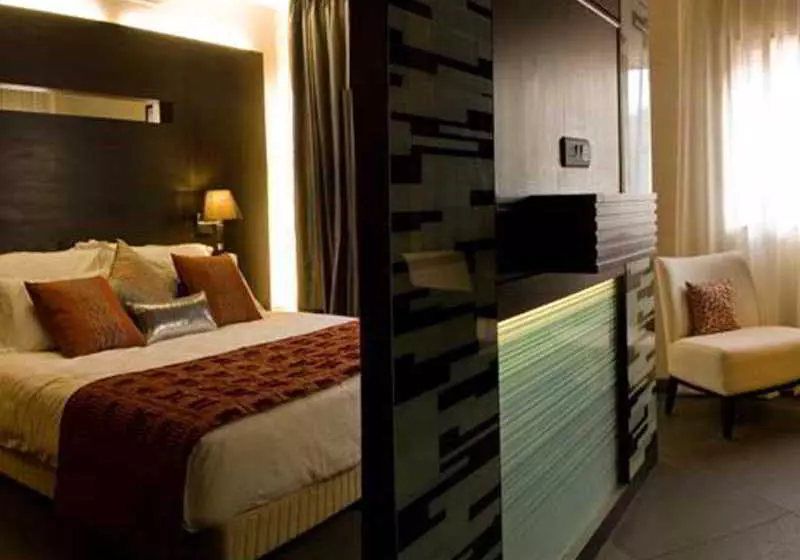 هتل Salida Del Sol