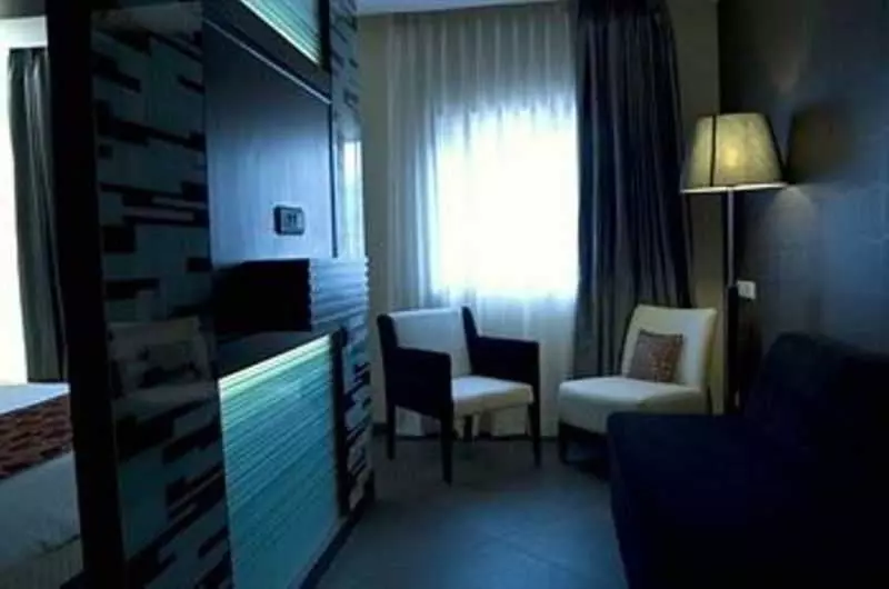 هتل Salida Del Sol