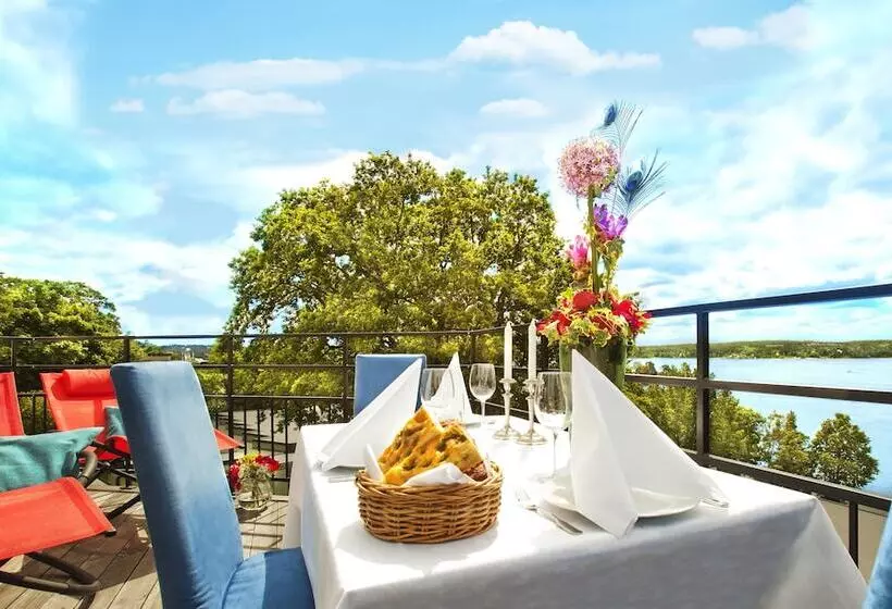 فندق Villa Lovik