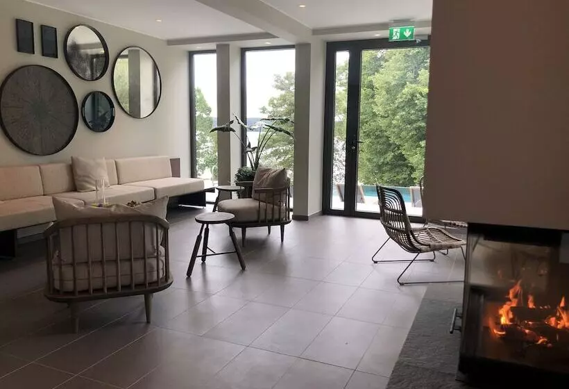 فندق Villa Lovik