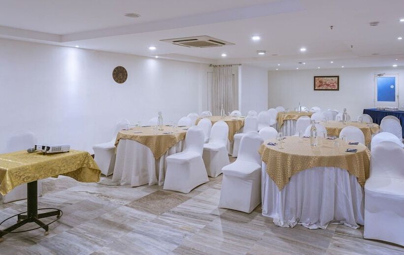 Zip By Spree Hotels Mangala International