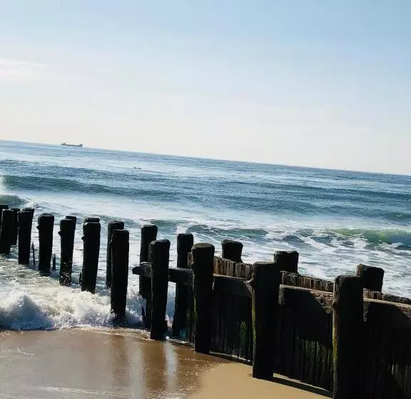 The Grenville Hotel And Restaurant