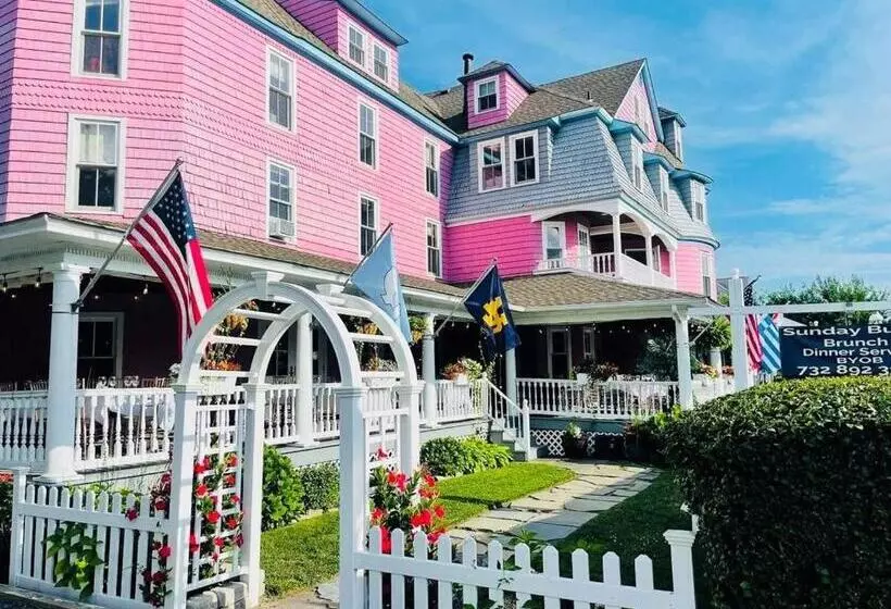 The Grenville Hotel And Restaurant