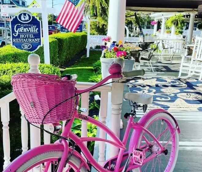 The Grenville Hotel And Restaurant