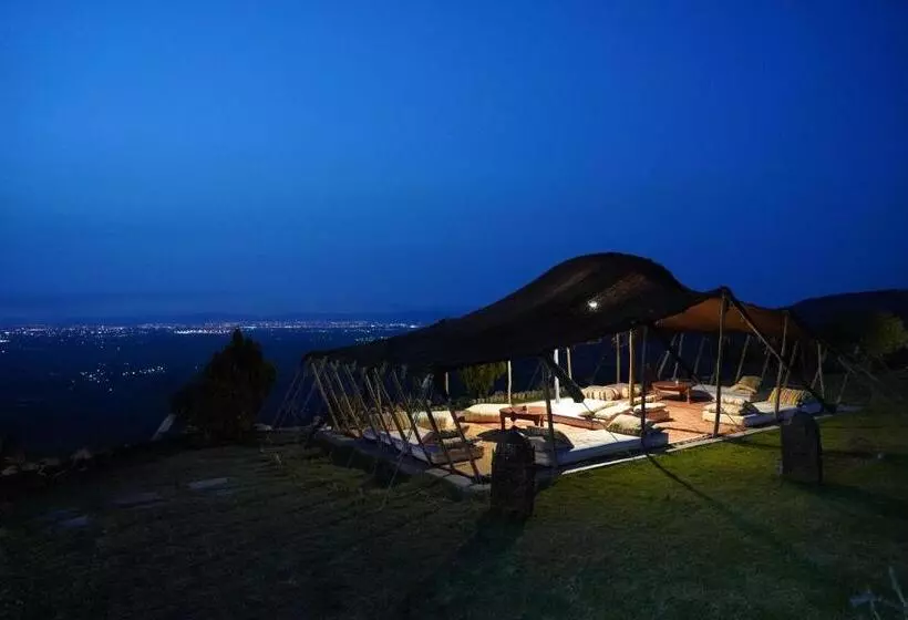 Aamiaismajoitus (B&B) Dar El Mandar   Ferme & Table D Hôte Berbère