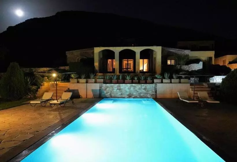 Aamiaismajoitus (B&B) Dar El Mandar   Ferme & Table D Hôte Berbère