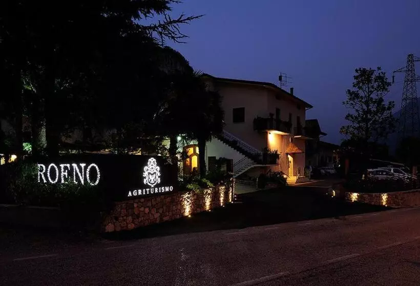 ホテル Agriturismo Roeno