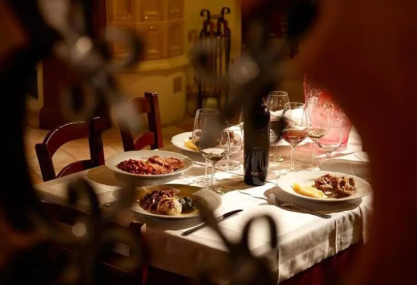 ホテル Agriturismo Roeno