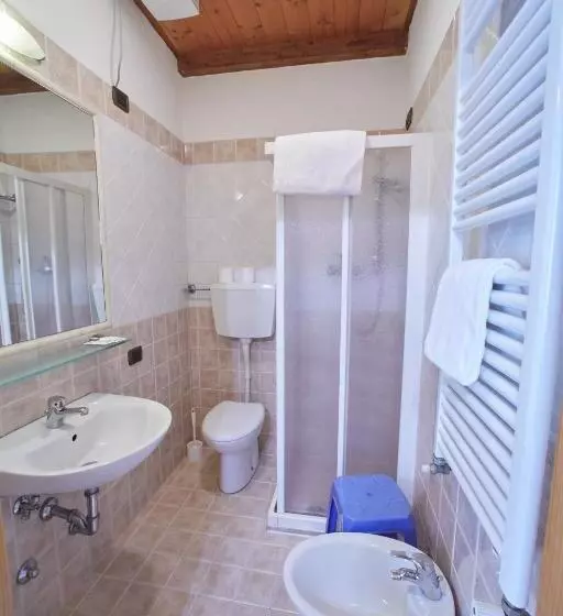 ホテル Agriturismo Roeno