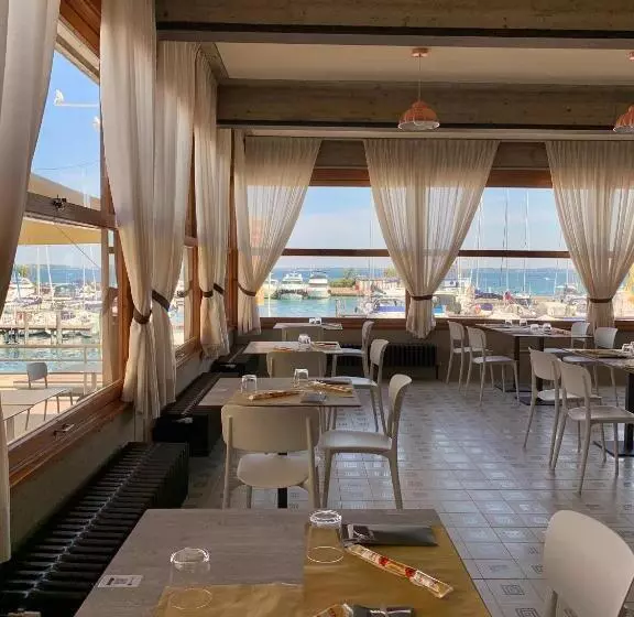 هتل Albergo La Pescatrice