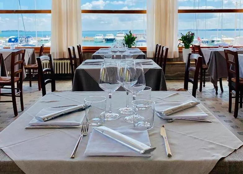 هتل Albergo La Pescatrice