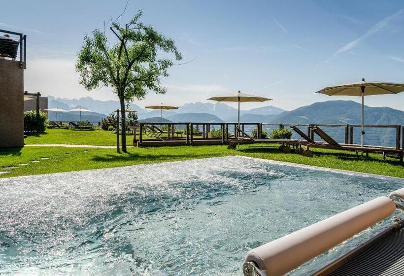 ホテル Belvedere   Fine Dining, Hideaway & Spa