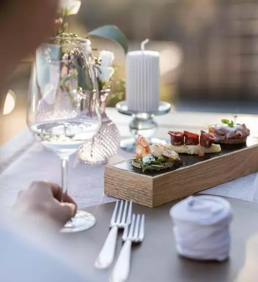 Hotelli Belvedere   Fine Dining, Hideaway & Spa