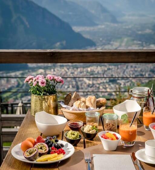 ホテル Belvedere   Fine Dining, Hideaway & Spa