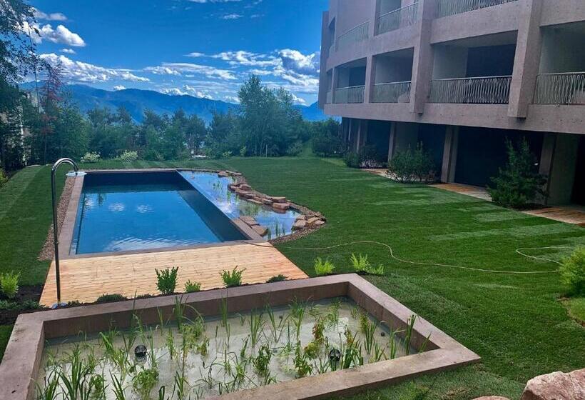 ホテル Belvedere   Fine Dining, Hideaway & Spa