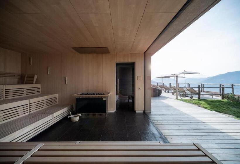 ホテル Belvedere   Fine Dining, Hideaway & Spa