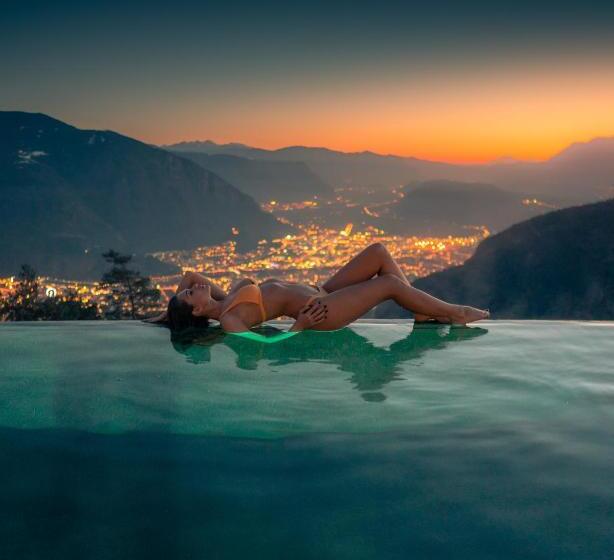 ホテル Belvedere   Fine Dining, Hideaway & Spa