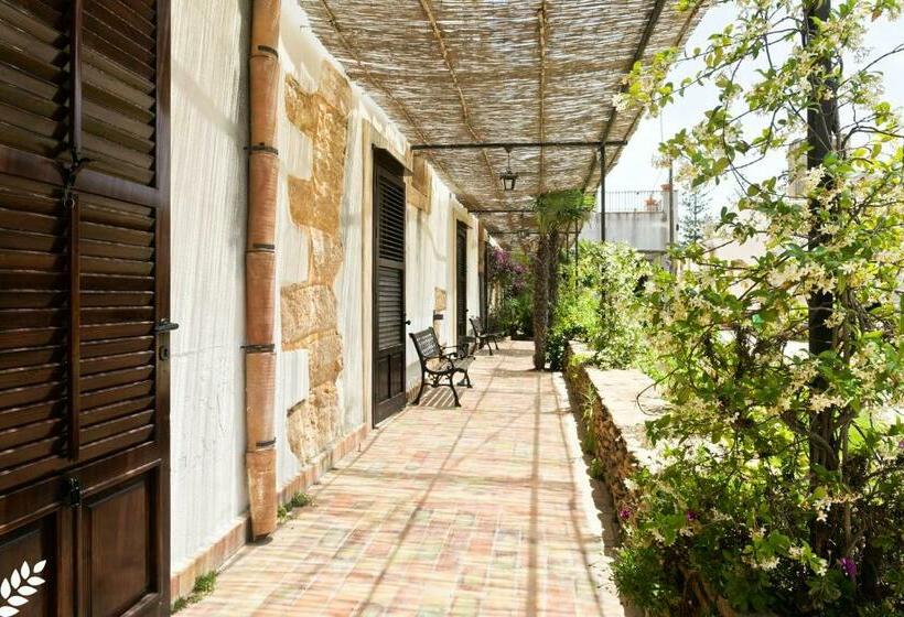 בית מלון כפרי Case Di Latomie