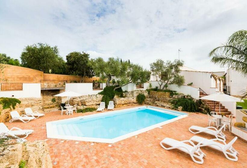 בית מלון כפרי Case Di Latomie