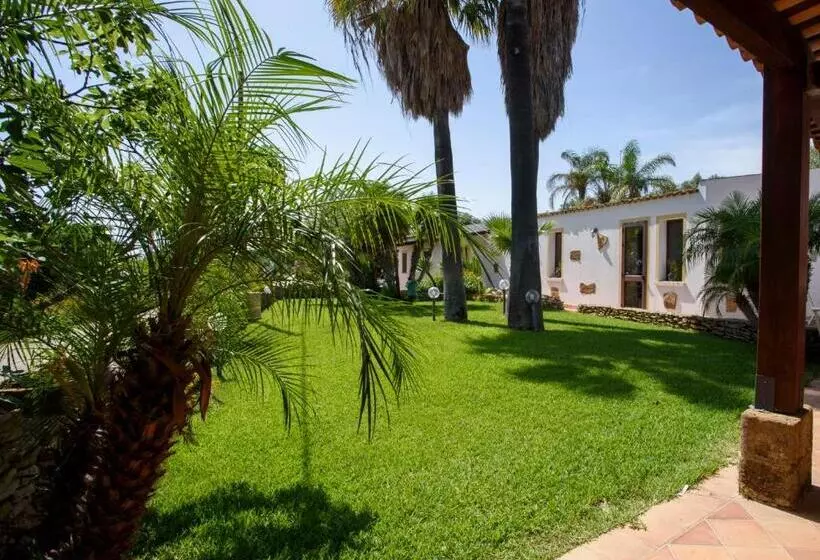 ホテル Case Di Latomie