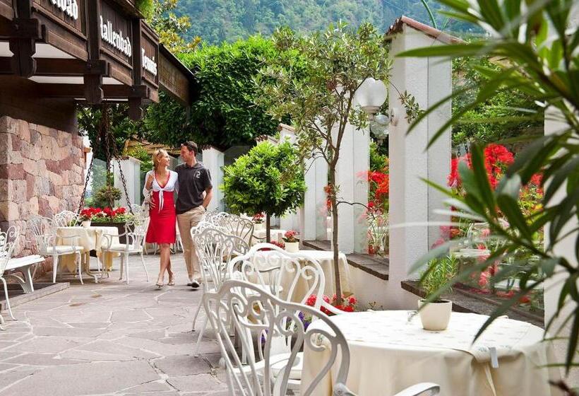 בית מלון כפרי Hirzer S