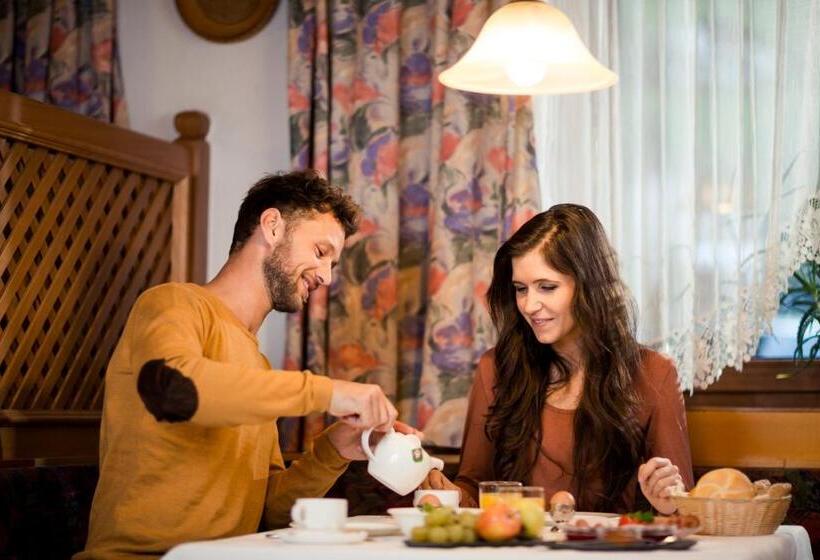 בית מלון כפרי Jager Hans