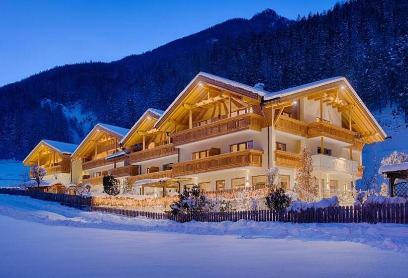 בית מלון כפרי Martinshof Berg Herz