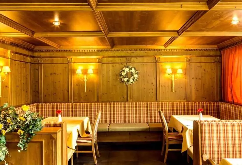 ホテル Martinshof Berg Herz