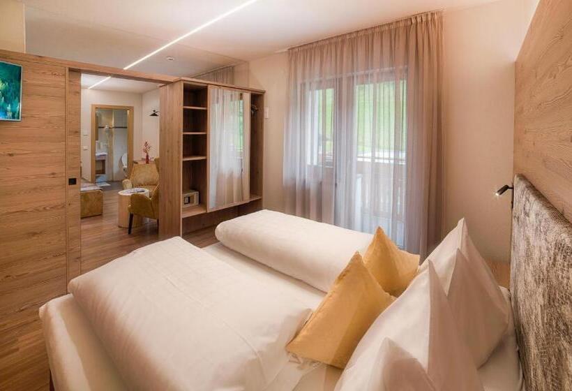 בית מלון כפרי Martinshof Berg Herz