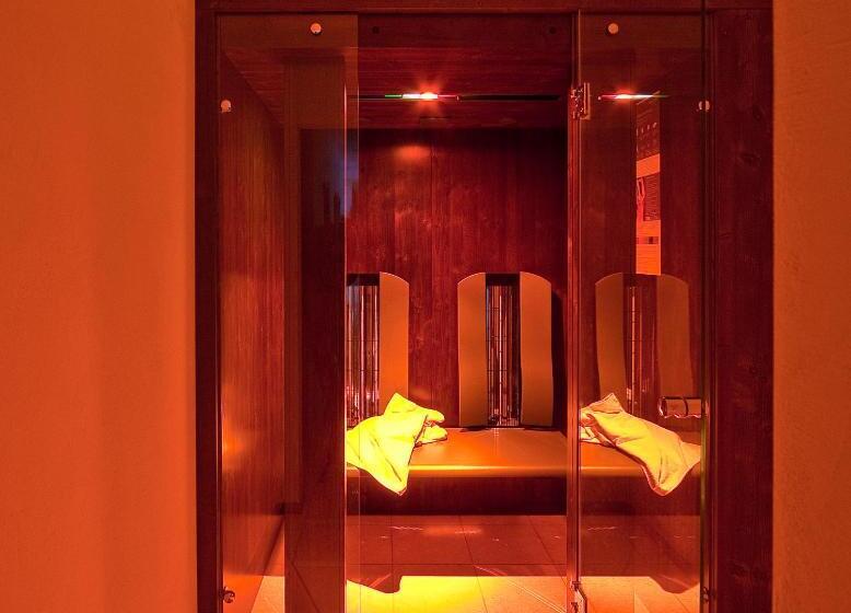 בית מלון כפרי Martinshof Berg Herz