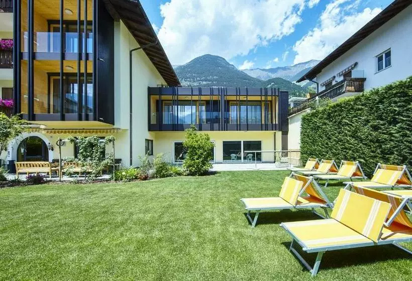 ホテル Obermoosburg