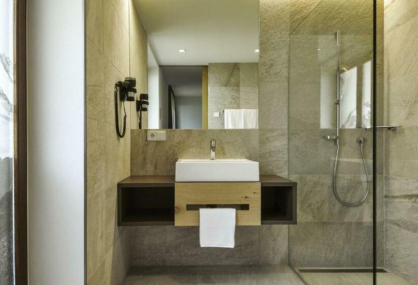 ホテル Obermoosburg