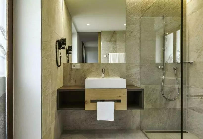 ホテル Obermoosburg