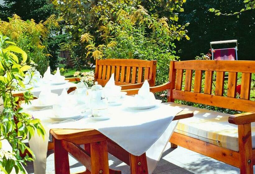 ホテル Obermoosburg