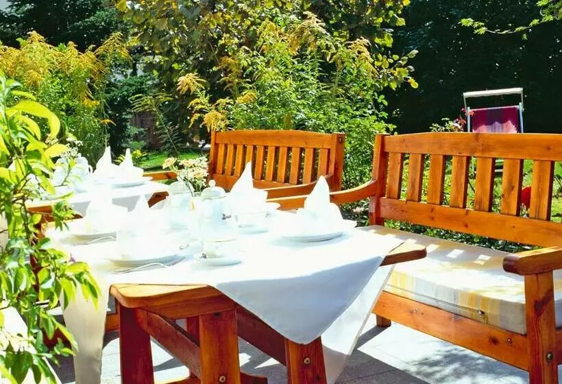 ホテル Obermoosburg