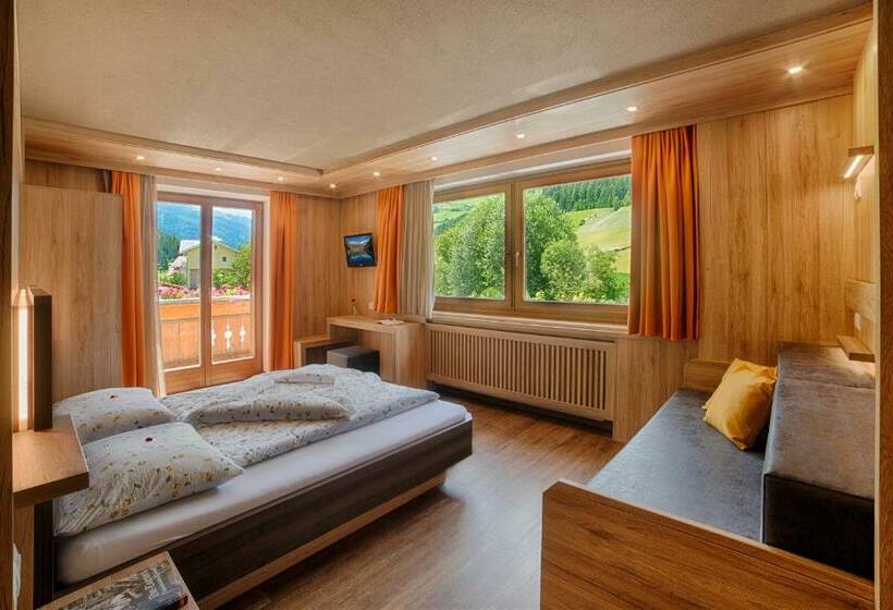 בית מלון כפרי Pension Brugghof