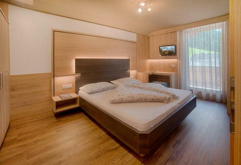 בית מלון כפרי Pension Brugghof