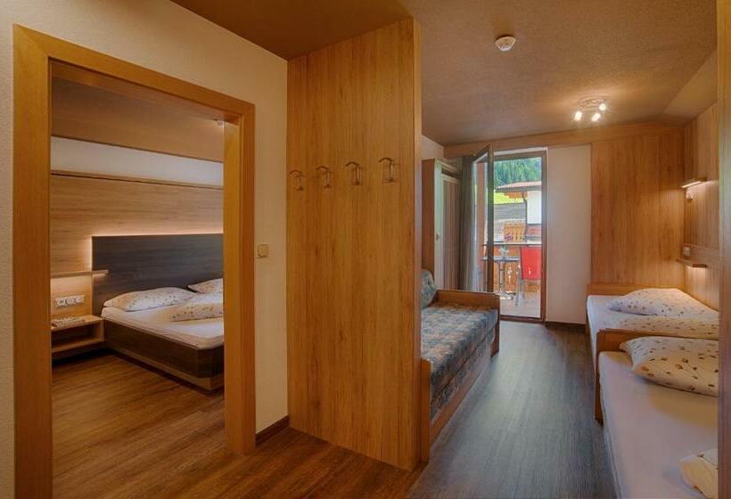 בית מלון כפרי Pension Brugghof