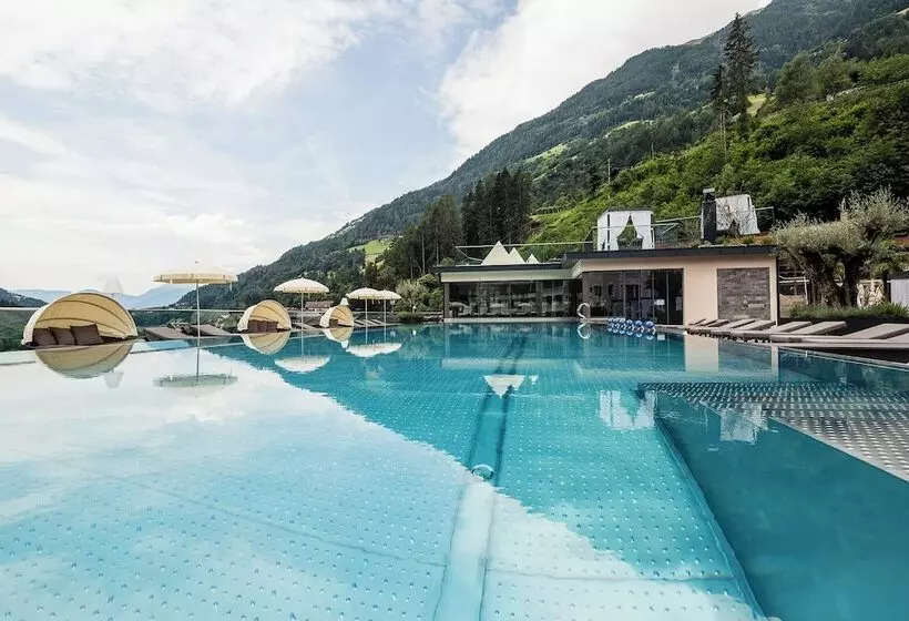 ホテル Quellenhof Luxury Resort Passeier
