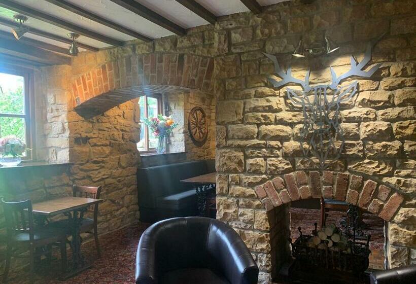 פנסיון Batemans Mill Hotel & Restaurant