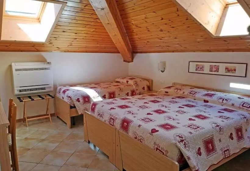 ペンション Maso Sveseri