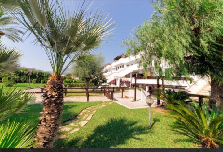 Gardenbeach Residence