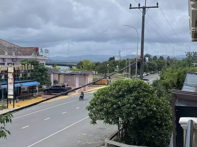 Hotelli Asian Koh Kong